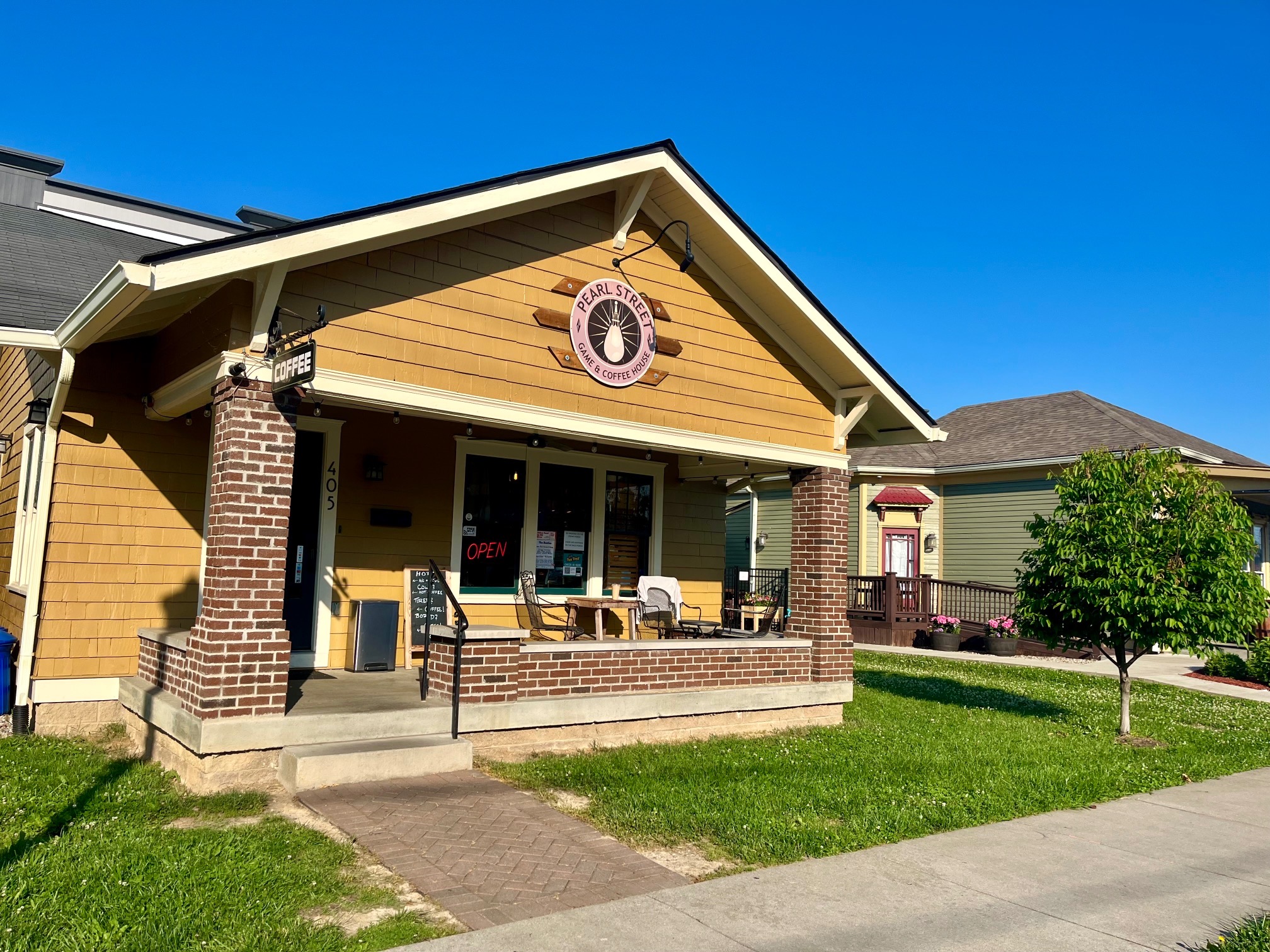 Pearl Street Game & Coffee House in Jeffersonville, Indiana